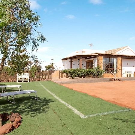 Casa Laura Villa La Ampuyenta Luaran gambar
