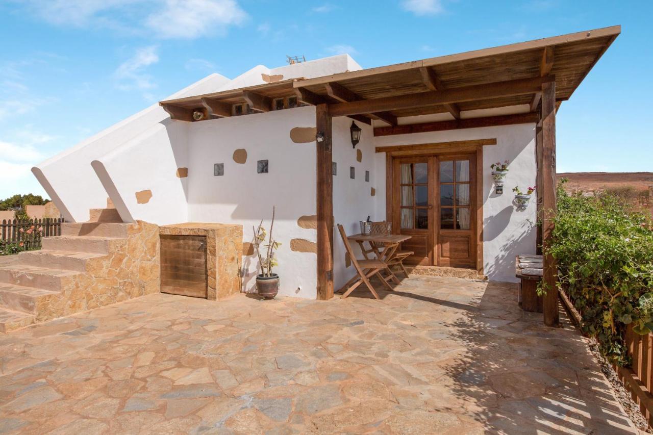 Casa Laura Villa La Ampuyenta Luaran gambar