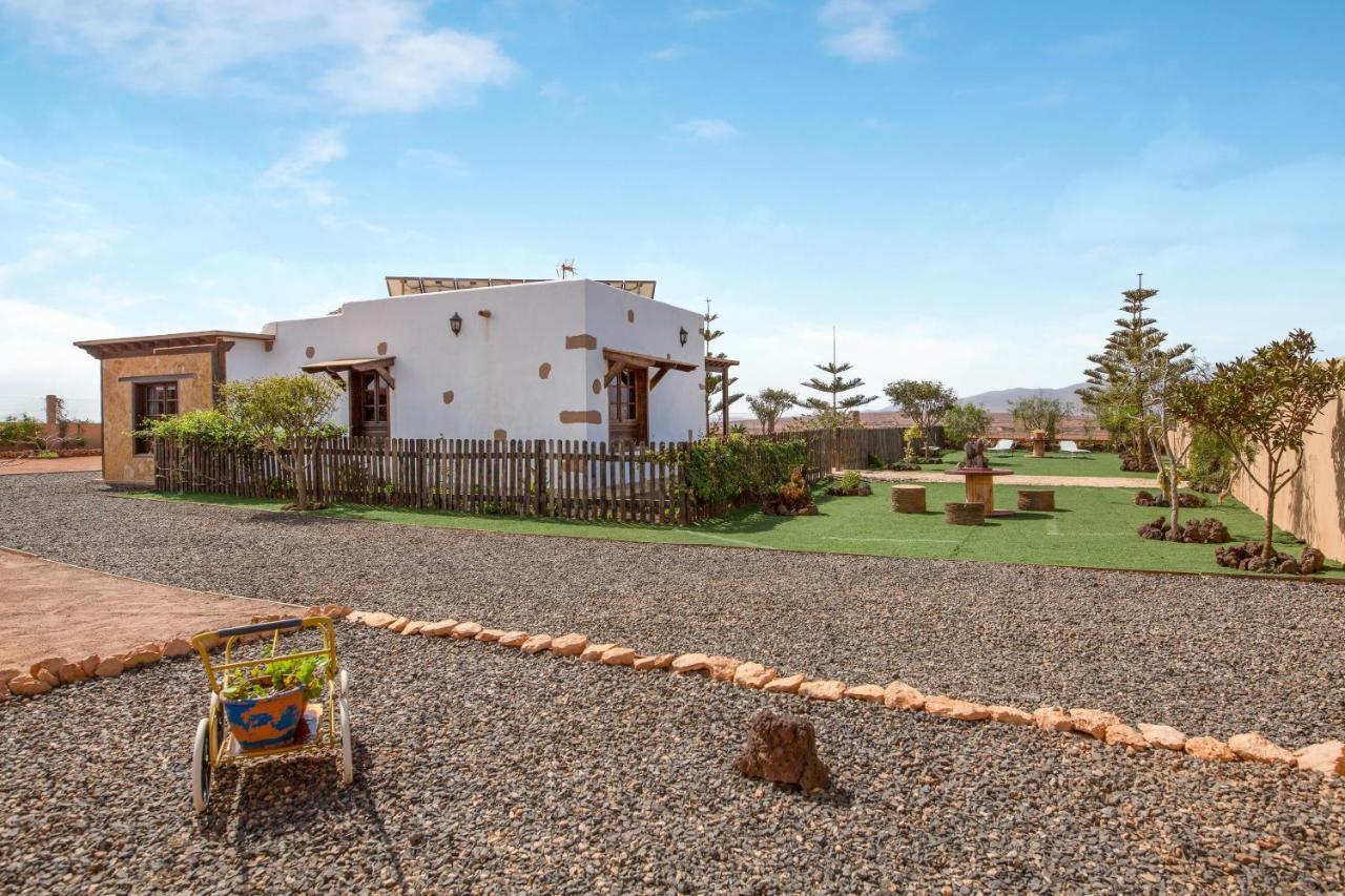 Casa Laura Villa La Ampuyenta Luaran gambar